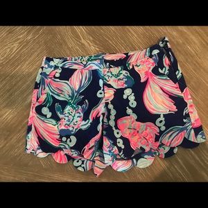 Lilly Pulitzer shorts size 2